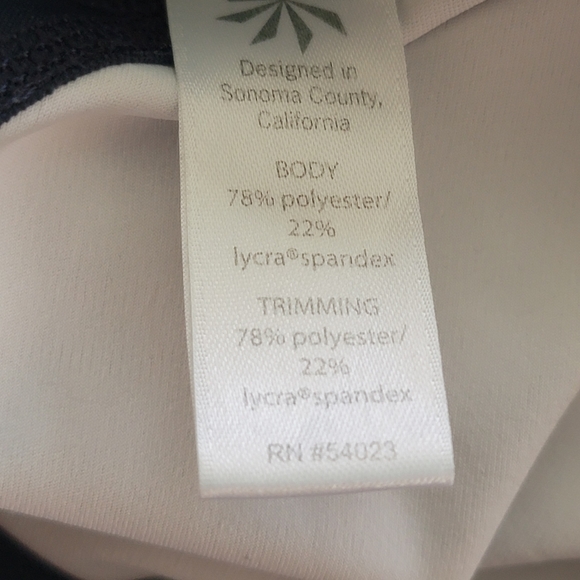 Athleta Geo Sonar Capri - Picture 8 of 8